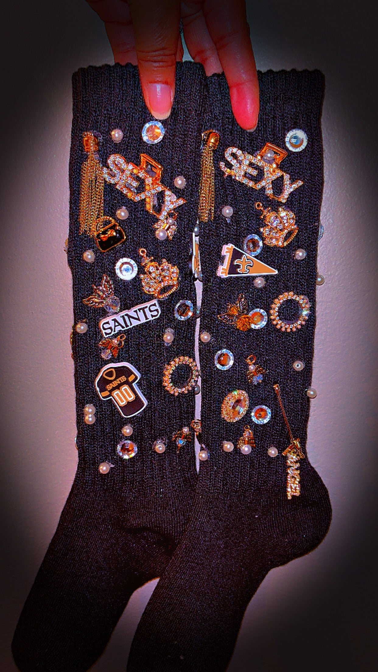 BLACK N GOLD B’DAZZLE JUNK SOCKS.